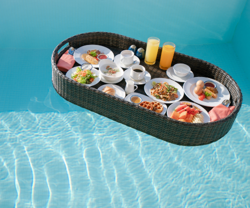 Floating Breakfast